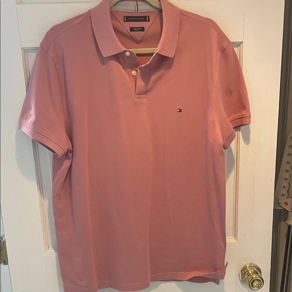 Tommy Hilfiger Men's Polo in Soft Pink